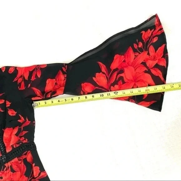 Lulu’s Feel the Love Black & Red Floral Print Bell Sleeve Size S - Picture 13 of 16